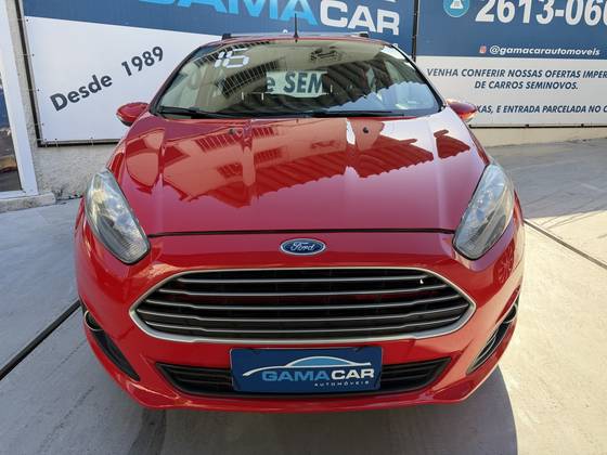 FORD FIESTA 1.6 SE HATCH 16V FLEX 4P POWERSHIFT FORD FIESTA 1.6 SE HATCH 16V FLEX 4P POWERSHIFT